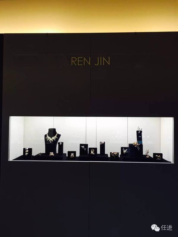 任進(jìn)RENJIN閃耀“巴塞爾鐘表珠寶展”(圖2)