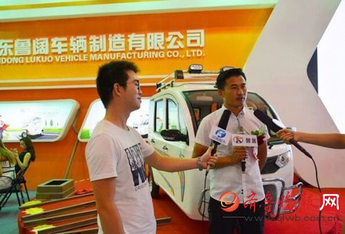 鄭州電動車展，魯客篷車現(xiàn)場人氣火爆(圖2)